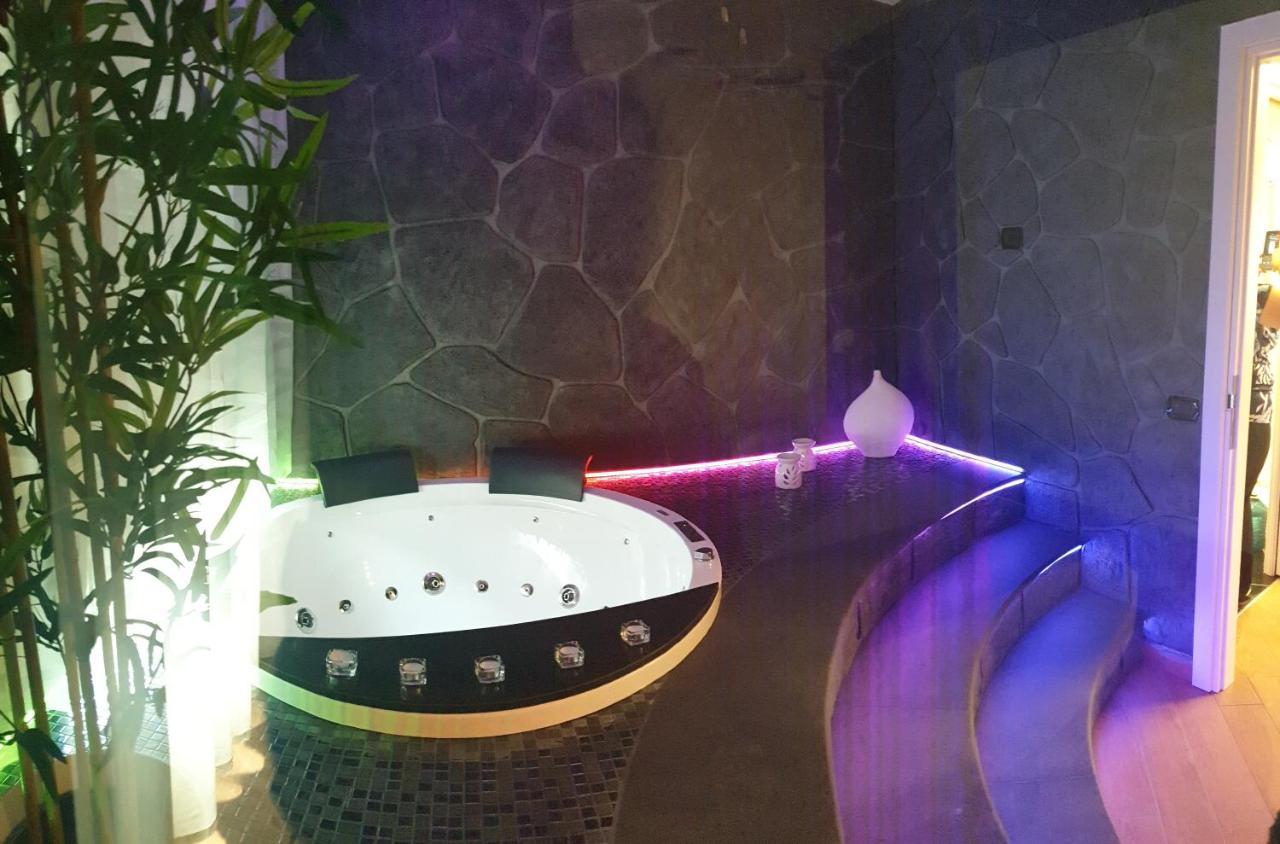 فندق Th Luxury Fly كاتانيا المظهر الخارجي الصورة